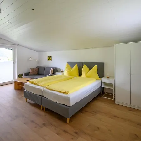 Am Randersberg - Nr 1 Apartment
